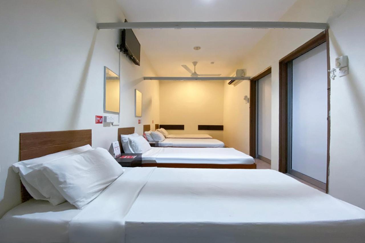 Spot On 89907 Motel Impian Seri Manjung Eksteriør bilde