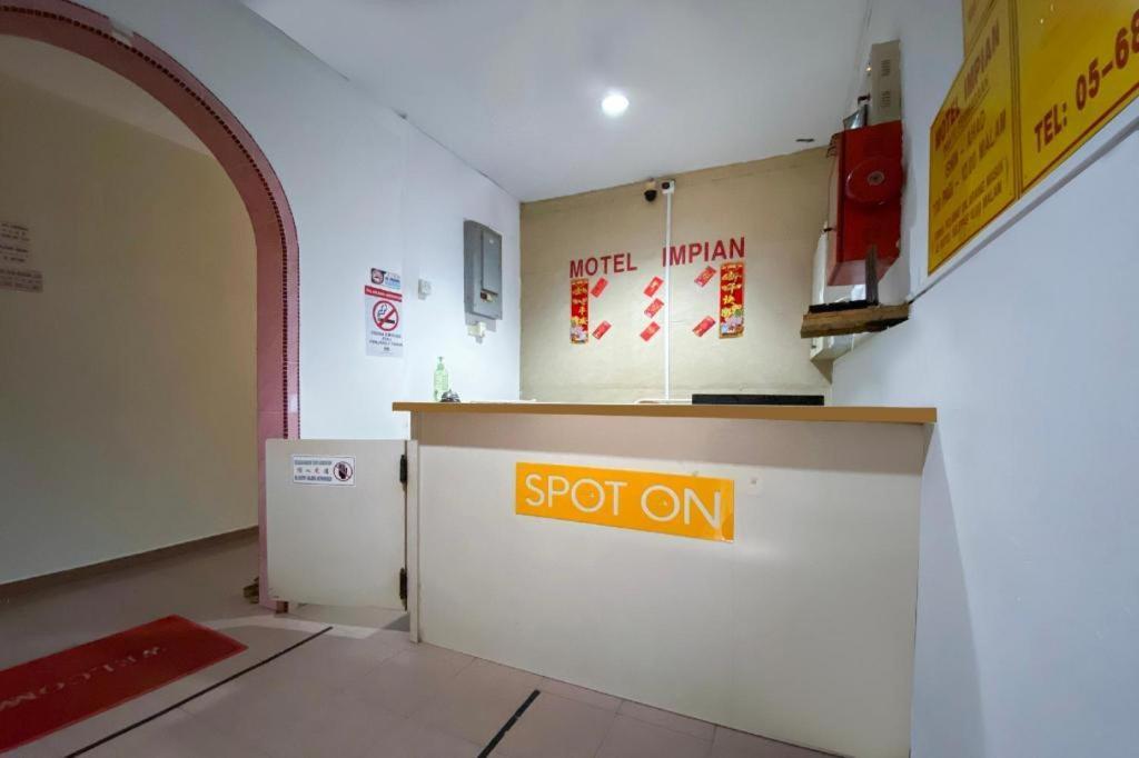 Spot On 89907 Motel Impian Seri Manjung Eksteriør bilde