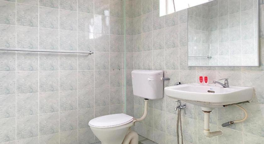 Spot On 89907 Motel Impian Seri Manjung Eksteriør bilde